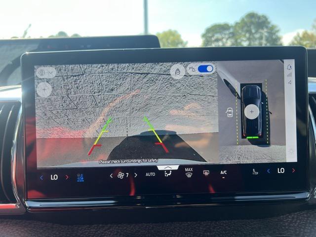 new 2025 Ford Expedition car, priced at $81,778