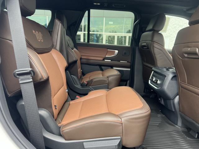 new 2025 Ford Expedition car, priced at $84,152
