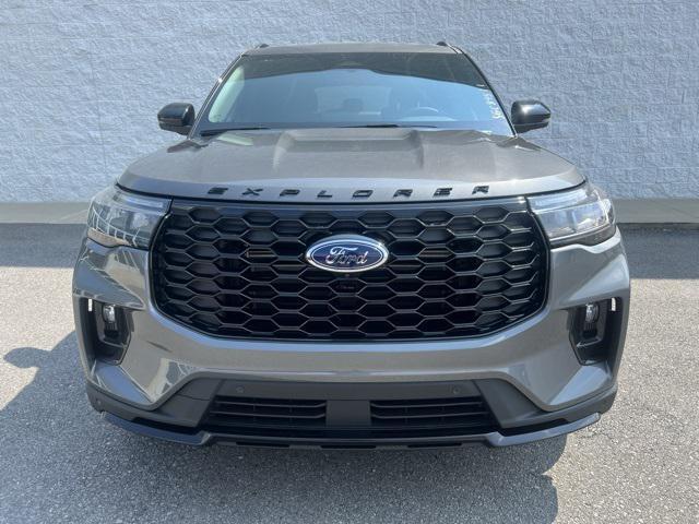 new 2025 Ford Explorer car, priced at $44,003
