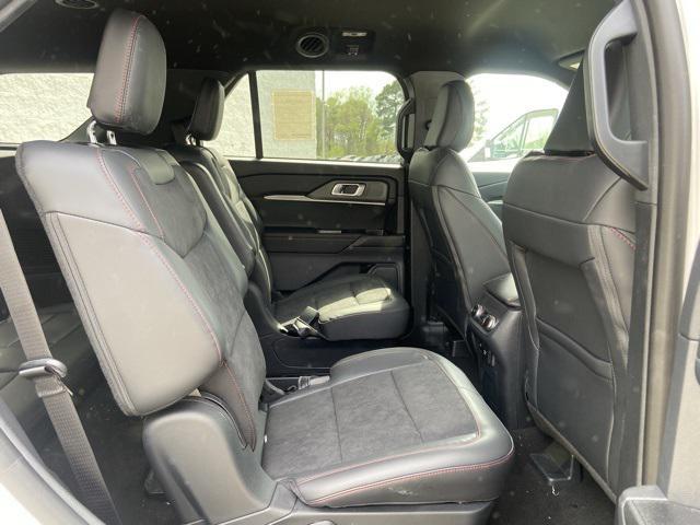 new 2025 Ford Explorer car, priced at $55,391