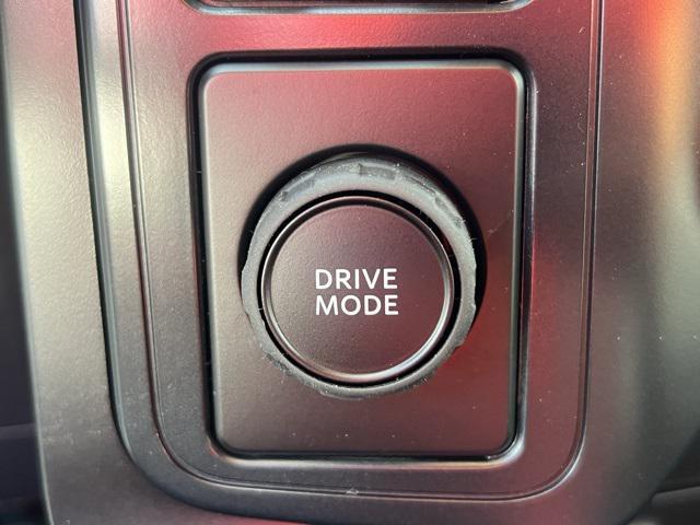 new 2025 Ford F-150 car, priced at $40,270
