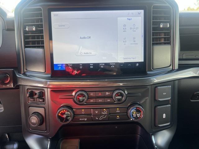 new 2025 Ford F-150 car, priced at $40,270
