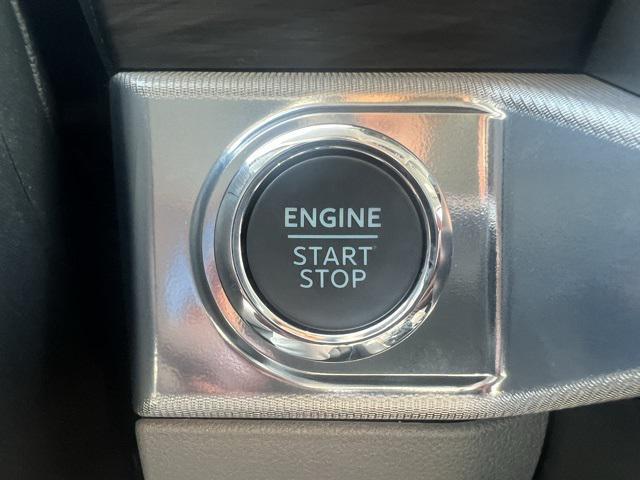 new 2025 Ford F-150 car, priced at $62,360