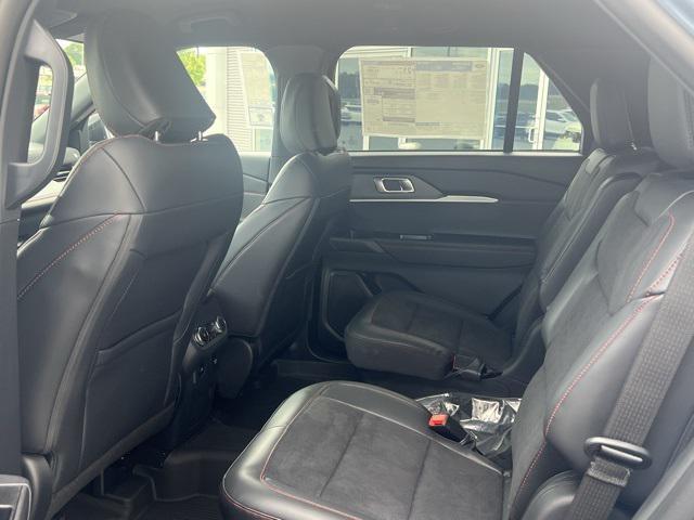 new 2025 Ford Explorer car, priced at $61,445
