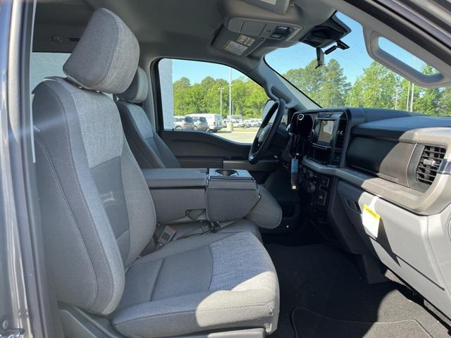 new 2025 Ford F-350 car, priced at $63,040