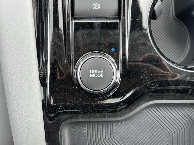 new 2025 Ford Explorer car, priced at $60,605