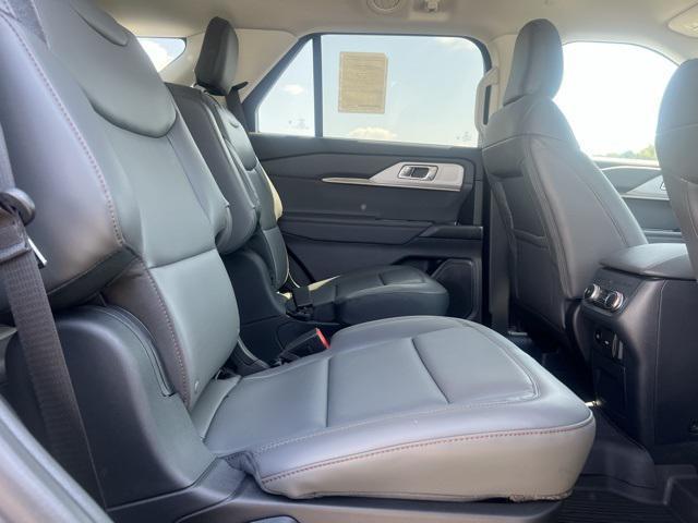 new 2025 Ford Explorer car, priced at $43,425