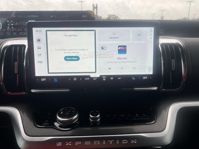 new 2025 Ford Expedition car, priced at $84,730