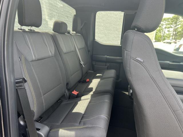 new 2025 Ford F-150 car, priced at $40,420