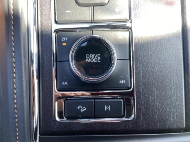 new 2024 Ford Expedition Max car, priced at $83,235
