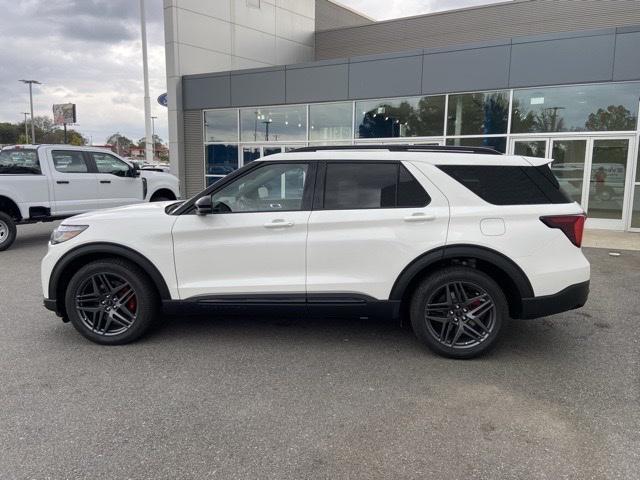 new 2025 Ford Explorer car, priced at $53,447