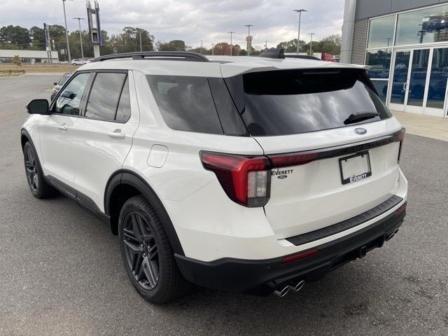 new 2025 Ford Explorer car, priced at $53,447