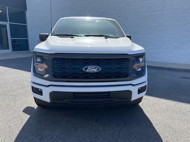 new 2025 Ford F-150 car, priced at $40,305