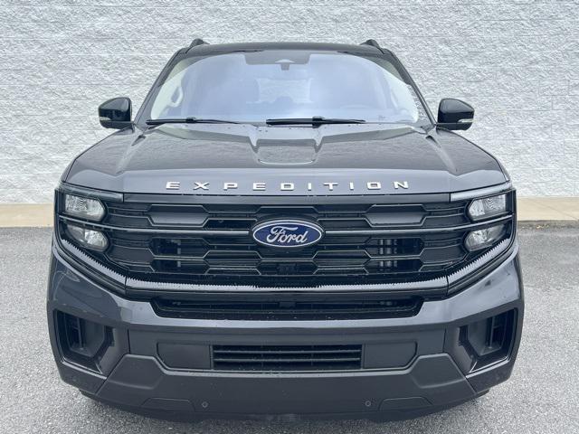 new 2025 Ford Expedition car, priced at $72,385