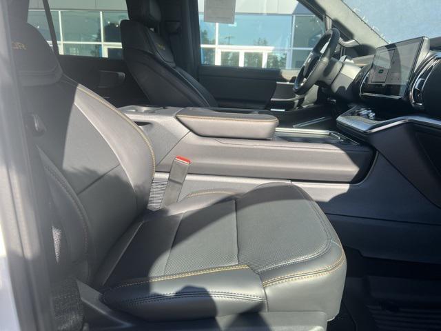 new 2025 Ford Expedition car, priced at $82,733