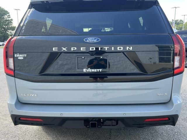 new 2025 Ford Expedition Max car, priced at $71,266