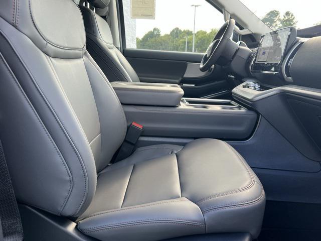 new 2025 Ford Expedition Max car, priced at $71,266