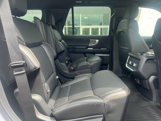 new 2025 Ford Expedition car, priced at $83,089