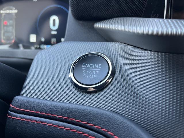 new 2025 Ford Explorer car, priced at $39,999