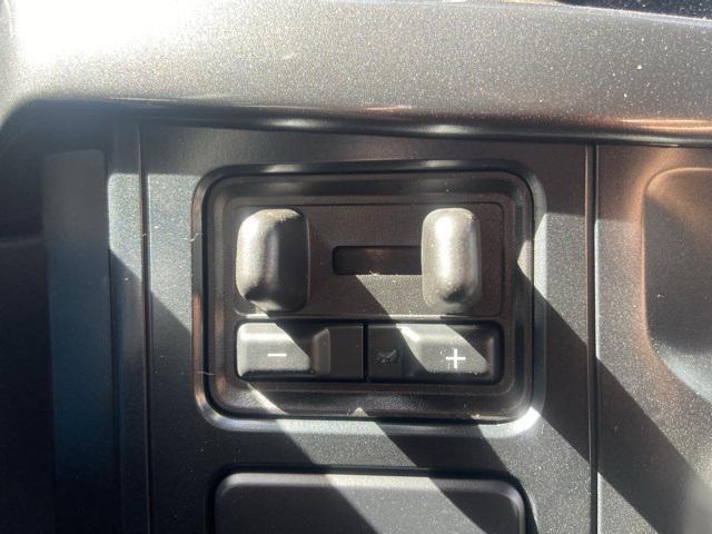 new 2025 Ford F-150 car, priced at $40,655