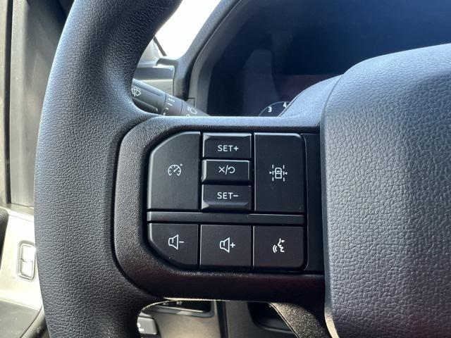 new 2025 Ford F-150 car, priced at $40,725