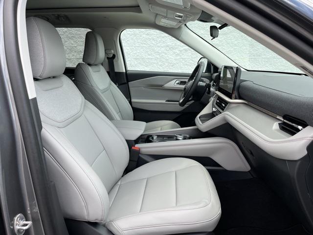 new 2025 Ford Explorer car, priced at $43,980