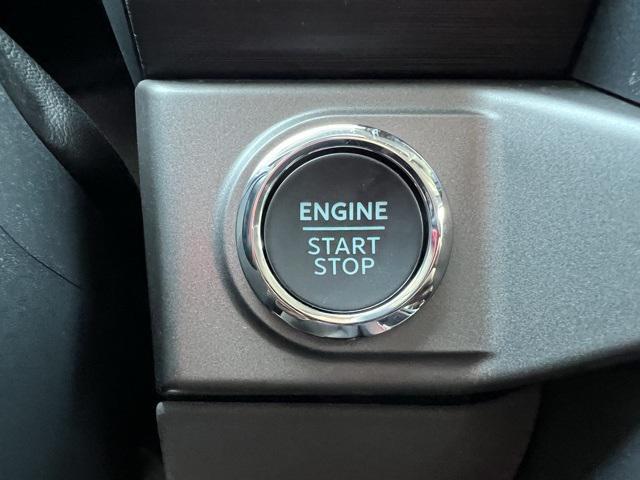 new 2025 Ford F-150 car, priced at $51,575