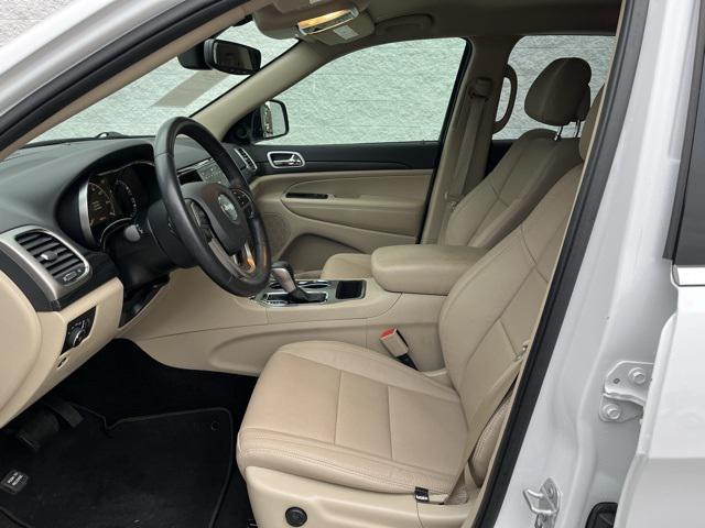 used 2022 Jeep Grand Cherokee car, priced at $25,417