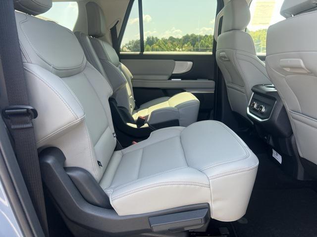 new 2025 Ford Expedition Max car, priced at $72,735