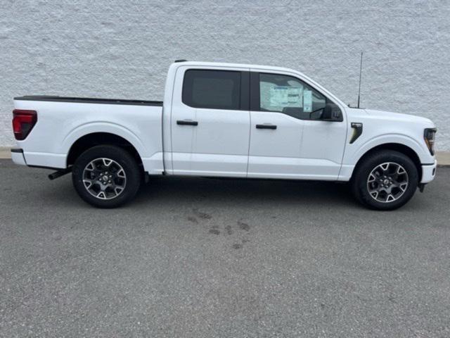 new 2024 Ford F-150 car, priced at $49,215