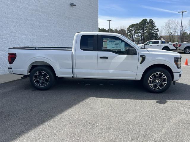 new 2025 Ford F-150 car, priced at $40,715