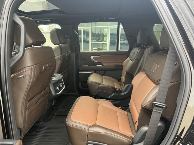 new 2025 Ford Expedition car, priced at $86,090