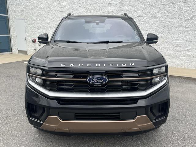 new 2025 Ford Expedition car, priced at $86,090