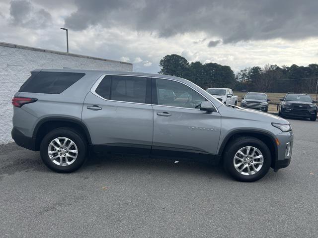 used 2023 Chevrolet Traverse car, priced at $25,215