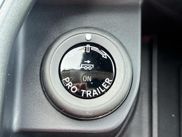 new 2025 Ford Expedition car, priced at $66,696