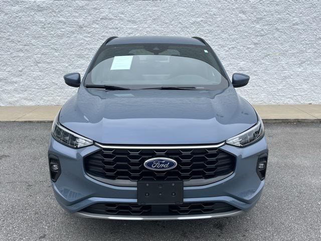 used 2023 Ford Escape car, priced at $25,104