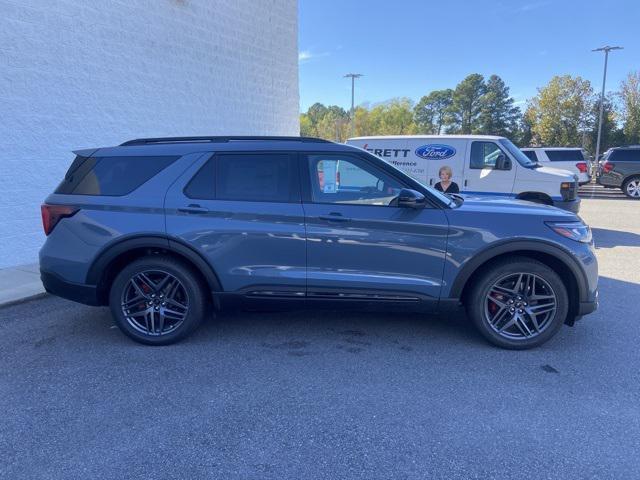 new 2025 Ford Explorer car, priced at $53,079