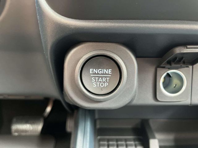 new 2025 Ford Maverick car, priced at $40,218