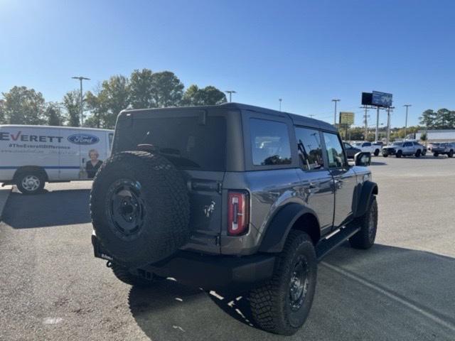 new 2024 Ford Bronco car, priced at $50,020