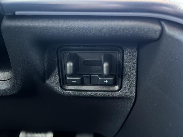 new 2025 Ford Expedition car, priced at $85,593