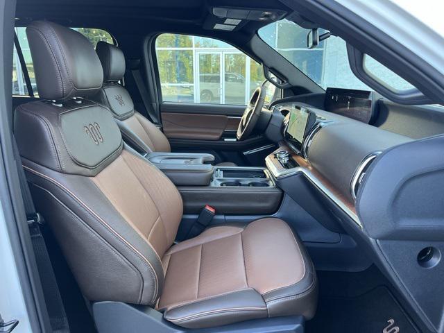 new 2025 Ford Expedition car, priced at $85,593