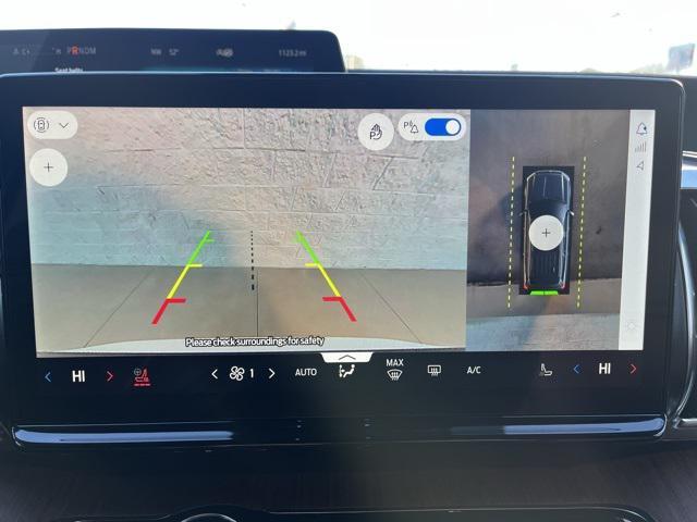 new 2025 Ford Expedition car, priced at $85,593