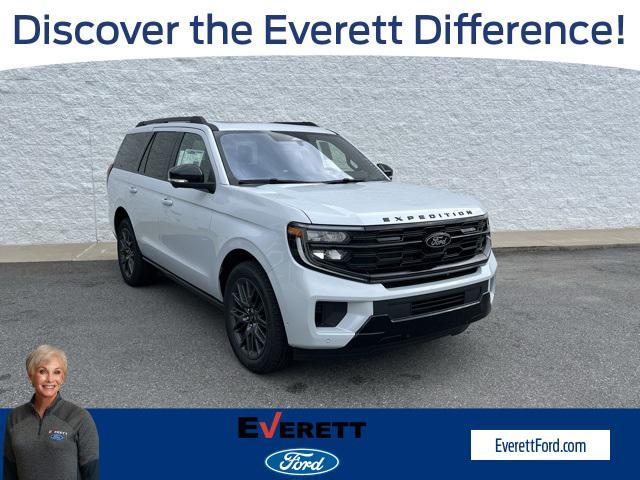 new 2025 Ford Expedition car, priced at $81,821