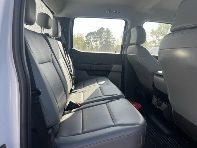 new 2025 Ford F-250 car, priced at $62,377