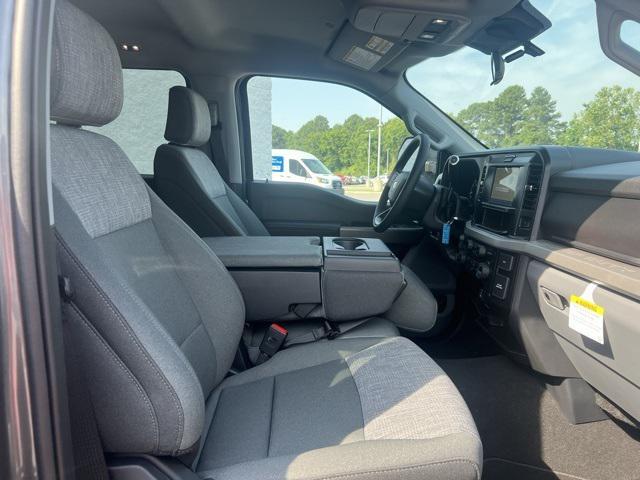 new 2025 Ford F-250 car, priced at $55,690