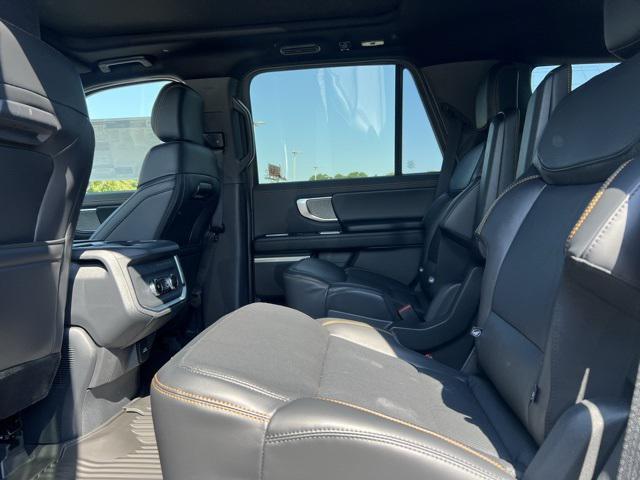 new 2025 Ford Expedition car, priced at $83,089