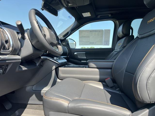 new 2025 Ford Expedition car, priced at $83,089