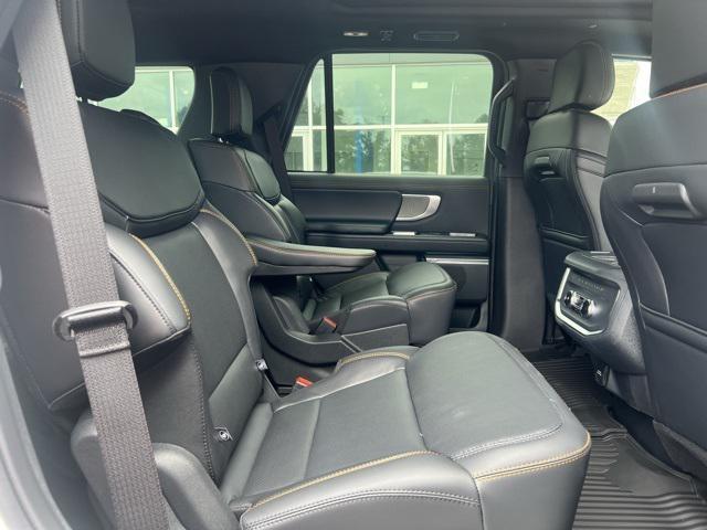 new 2025 Ford Expedition car, priced at $84,020