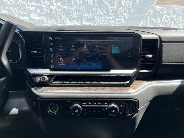 used 2022 Chevrolet Silverado 1500 car, priced at $40,199