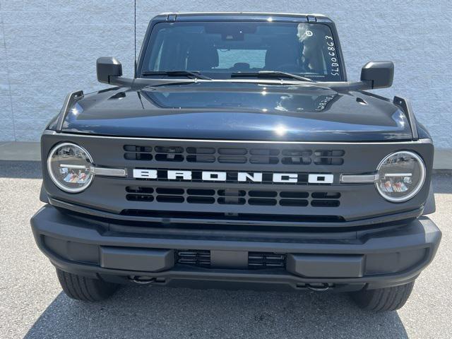 new 2025 Ford Bronco car, priced at $42,580